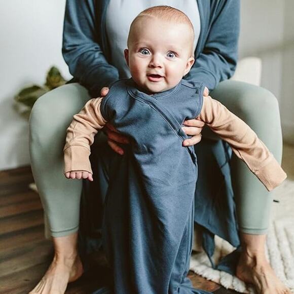 Goumi Slumber Sleep Bag NWT Newborn 0-3 months Midnight - Picture 2 of 3